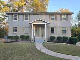 839 Linbard Ln in Vestavia Hills, AL - Building Photo
