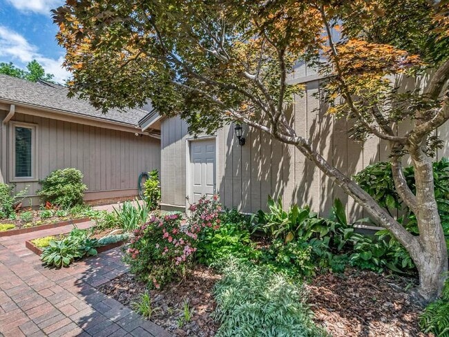 property at 5110 Dunes Ct