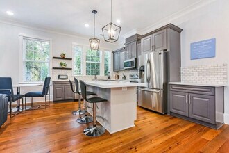 1641 Erato St in New Orleans, LA - Building Photo - Building Photo