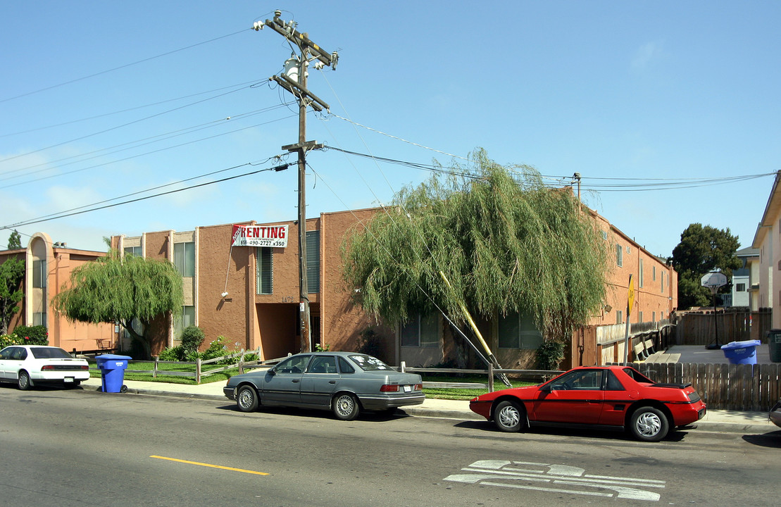 1472 Iris Ave in Imperial Beach, CA - Building Photo