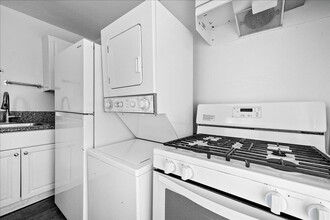378 1/2 Columbia Ave in Los Angeles, CA - Building Photo - Building Photo