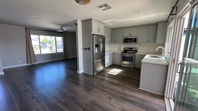 8055 Kenova St in San Diego, CA - Building Photo - Building Photo