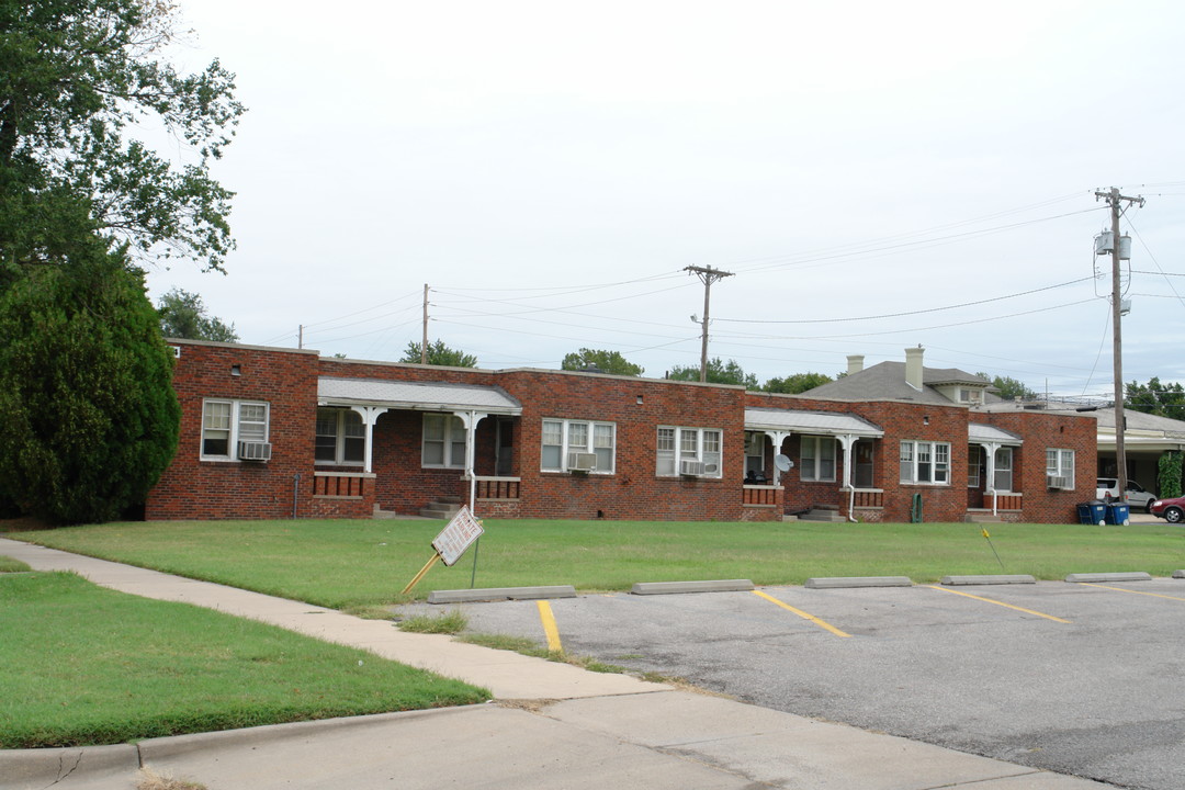 624 N Market St in Wichita, KS - Building Photo