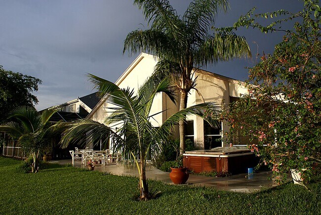 18899 La Costa Ln in Boca Raton, FL - Building Photo - Building Photo