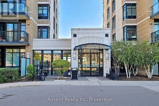 131 Upper Duke Crescent in Markham, ON - Building Photo - Building Photo