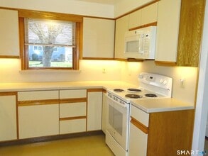 62 Ark Rd in Branford, CT - Building Photo - Building Photo