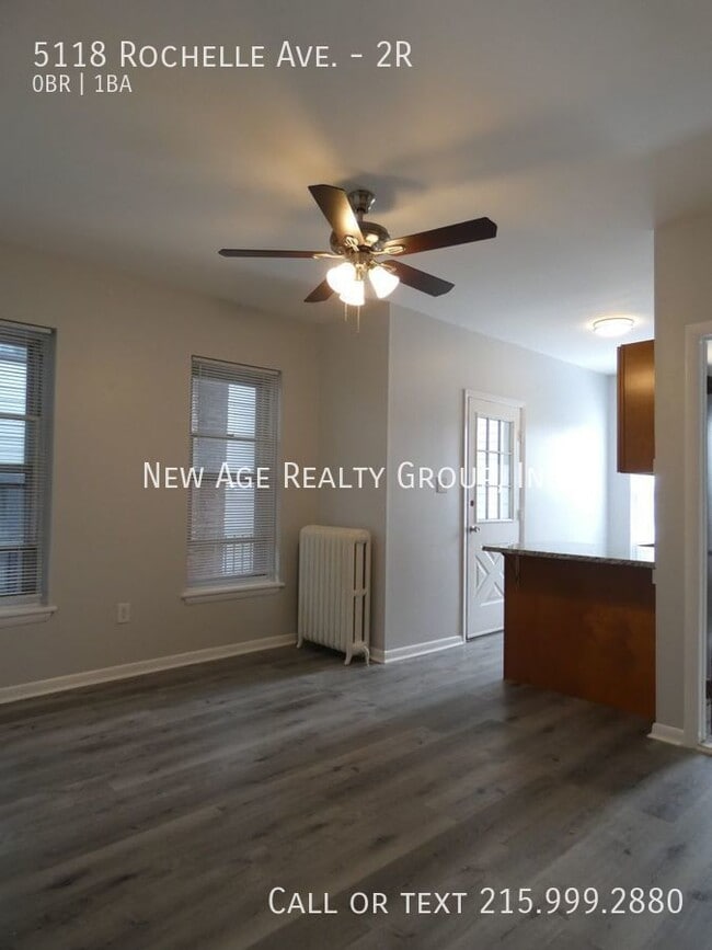 5118 Rochelle Ave in Philadelphia, PA - Foto de edificio - Building Photo
