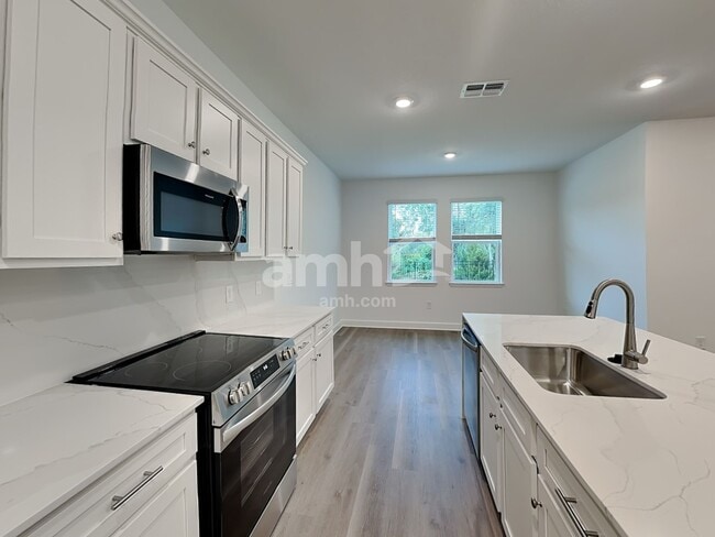 16648 Cheyanne Ct in Parrish, FL - Building Photo - Building Photo