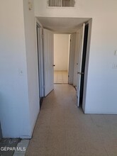 623 NE Davis St in Fabens, TX - Building Photo - Building Photo