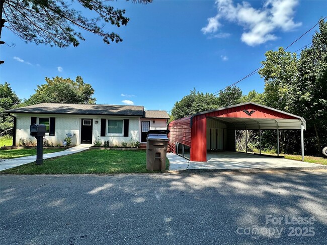 811 Kennedy St in Shelby, NC - Building Photo - Building Photo