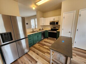 2474 St Paul Dr in Colorado Springs, CO - Building Photo - Building Photo