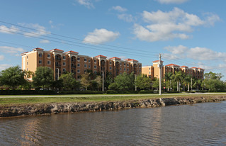 Golf View Gardens Apartments