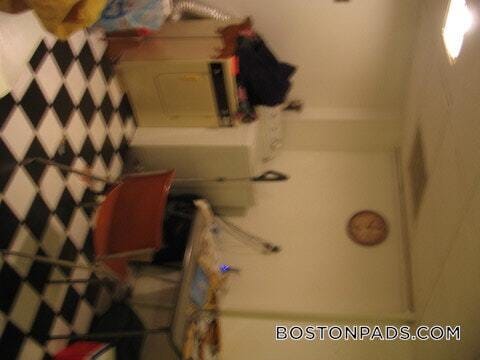 95 Park Dr in Boston, MA - Foto de edificio - Building Photo