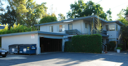 970 Dolores Dr in Lafayette, CA - Building Photo - Building Photo