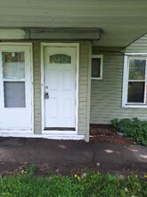 17 Canal St in Ellenville, NY - Building Photo - Building Photo