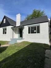 3828 Nelson Dr in St. Louis, MO - Foto de edificio - Building Photo