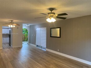 3641 NW 95th Terrace in Sunrise, FL - Building Photo - Building Photo