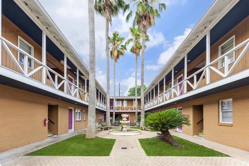 3618 Garrott St in Houston, TX - Building Photo