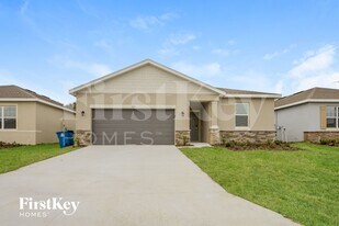 328 Corbel Ln in Bartow, FL - Building Photo
