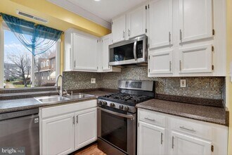 11903 Tarragon Rd in Reisterstown, MD - Building Photo - Building Photo