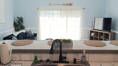 4344 Spa Dr in Little River, SC - Foto de edificio - Building Photo