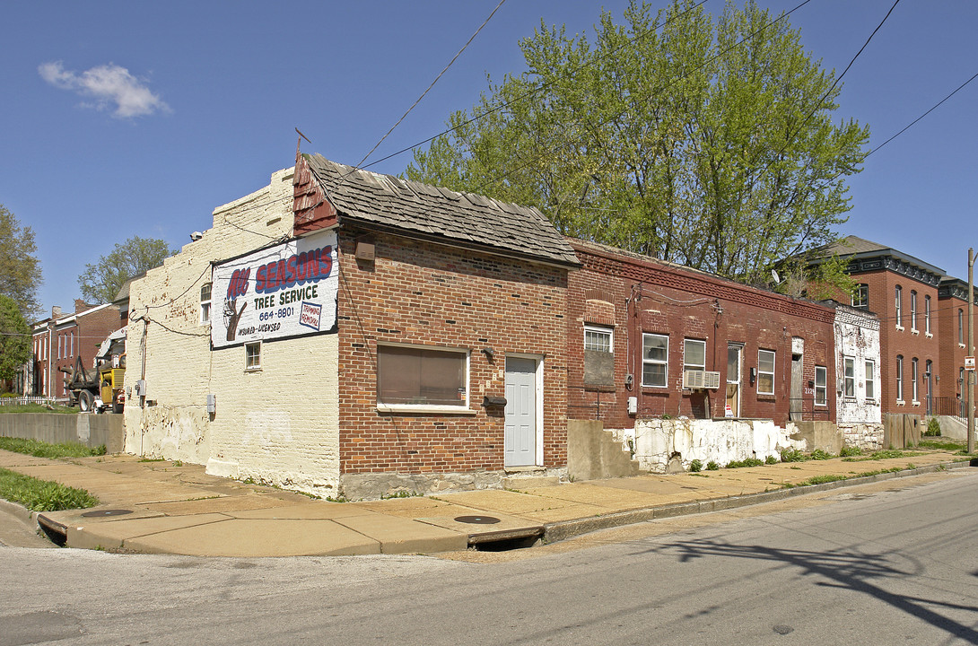 2229-2237 Lynch St in St. Louis, MO - Building Photo