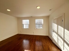 106-108 E 14th St in Cincinnati, OH - Building Photo - Building Photo