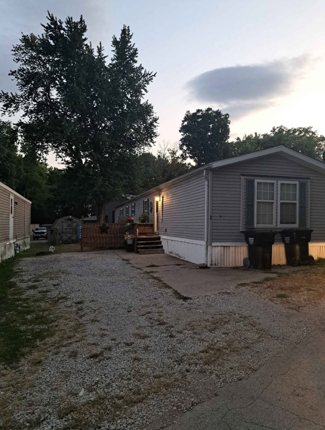 property at 14739 E 425 North Rd