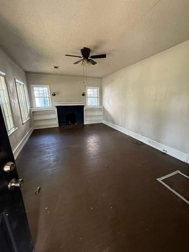 624 Clifton Ct in Fort Smith, AR - Foto de edificio - Building Photo