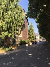 Chelsey Lane Apartments in Gresham, OR - Building Photo - Building Photo