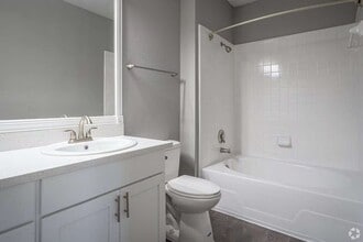 9807 Cypresswood Dr in Houston, TX - Building Photo - Building Photo