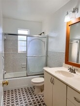 7950 SW 5th St in Miami, FL - Building Photo - Building Photo