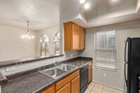 2401 E Rio Salado Pkwy photo'