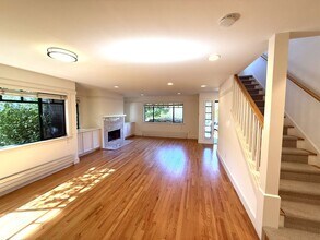 11 Ward St in Larkspur, CA - Building Photo - Building Photo