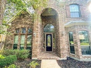 135 E Canyon Wren Cir in Spring, TX - Foto de edificio - Building Photo