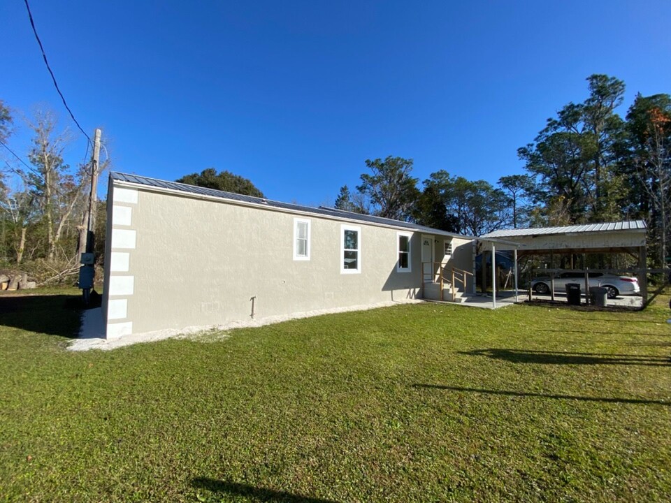 331 NE Howard St in Lake City, FL - Building Photo