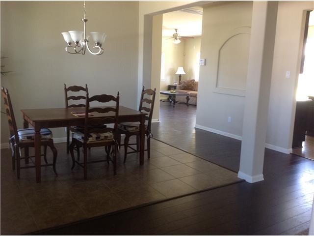 805 Royal Burgess Dr in Round Rock, TX - Building Photo - Building Photo
