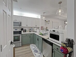 429 Montgomery St in Savannah, GA - Building Photo - Building Photo