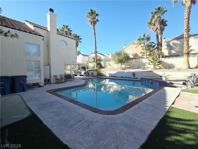 property at 2449 Sage Pointe Cir