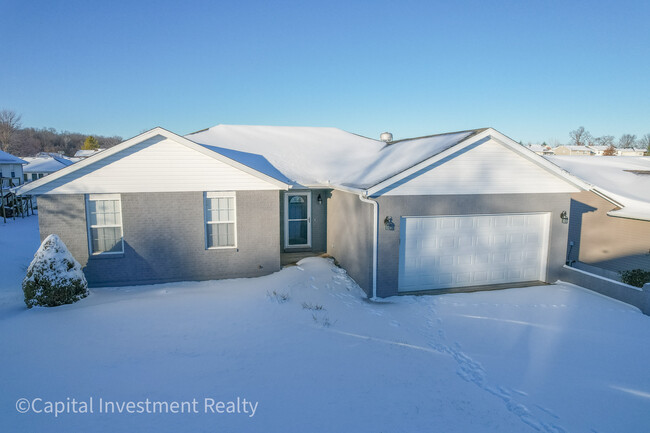 4064 Buckingham Park in Jefferson City, MO - Building Photo - Building Photo