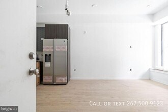 1306 N Front St in Philadelphia, PA - Building Photo - Building Photo