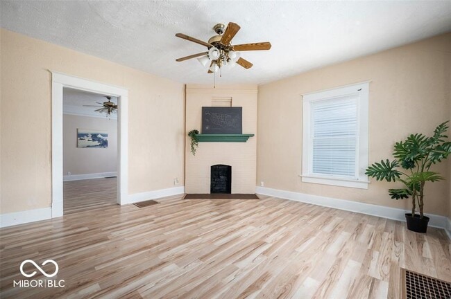 property at 1210 Lincoln Ave