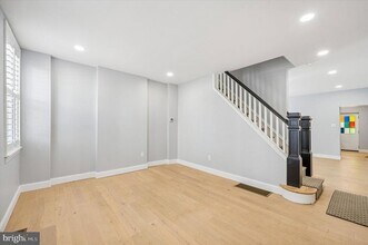 4822 Ogle St in Philadelphia, PA - Building Photo - Building Photo