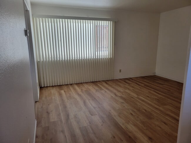 9004 I Ave, Unit A in Hesperia, CA - Building Photo - Building Photo