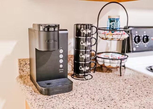 521 N 12th Ave in Pocatello, ID - Building Photo - Building Photo