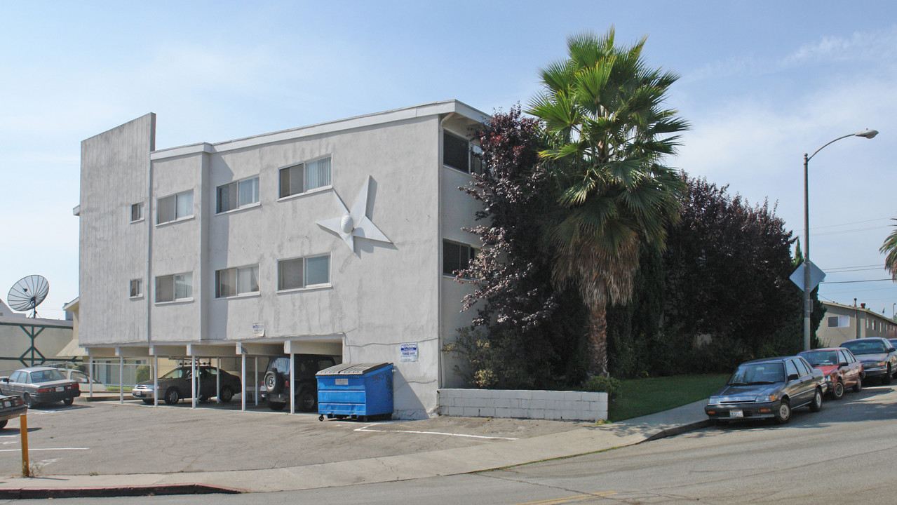 10416 Irene St in Los Angeles, CA - Building Photo