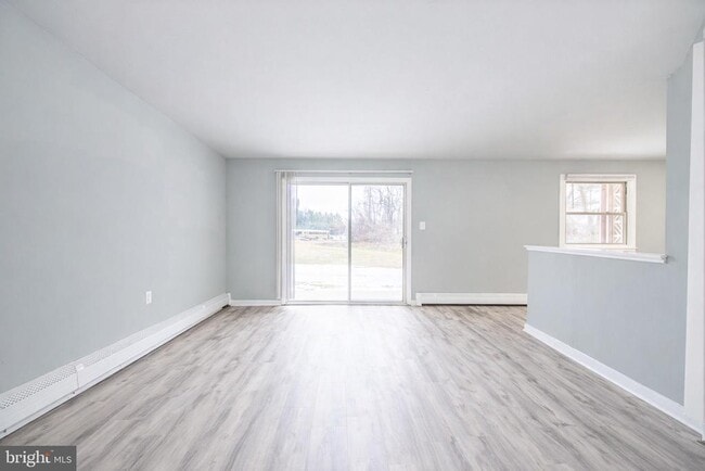 property at 20 Fort Sumpter Rd