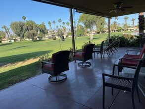 42419 Adams St, Unit 204 in Bermuda Dunes, CA - Foto de edificio - Building Photo