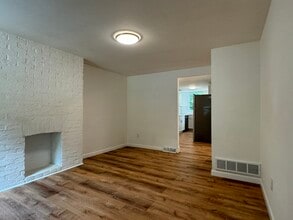 225 Evergreen Ave in Pittsburgh, PA - Foto de edificio - Building Photo
