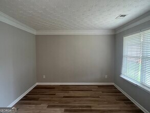 360 Cobblestone Ct in Hampton, GA - Building Photo - Building Photo